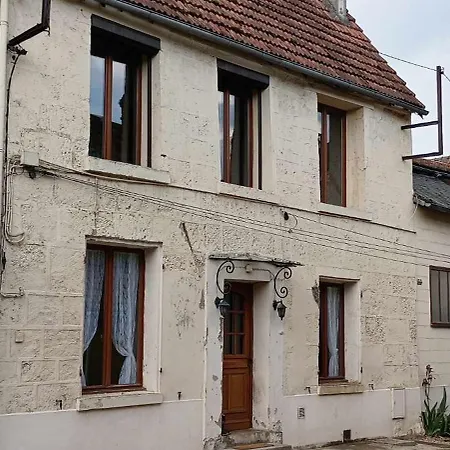 Chez L’habitant Avec Entrée Et Kitchenette Privatives *